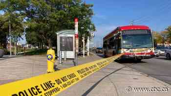 Man arrested after man seriously injured in stabbing on TTC bus