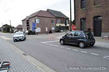 Bakken kritiek op nieuwe verkeerssituatie : “We moeten terug naar oorspronkelijke situatie” - Het Nieuwsblad