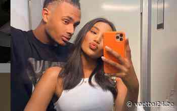 Vriendin Zirkzee zweept Anderlecht-fans op in lingerie: 'Dat kan zomaar?!' - Voetbal24.be