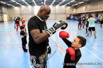 Kickbokslegende Ernesto Hoost geeft les in Edegem