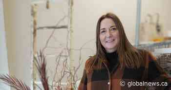 Chilliwack, B.C. shop owner helps stranger get to the church on time in random act of kindness - Globalnews.ca