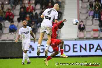 Speler en coach reageren na twijfelgeval: &quot;Was geen fout voor mij&quot; en &quot;Vooral erg dat we onze muur niet goed opstellen&quot;