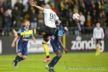 Voetbalwedstrijd eindigt in mineur: politie moet spelers ontzetten