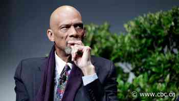 Kareem Abdul-Jabbar says unvaccinated NBA players shouldn't be allowed to play