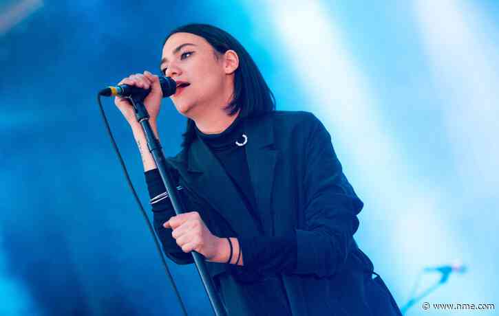 Nadine Shah speaks out after verbal and sexual assaults: “The abuse of women is everyday and everywhere”