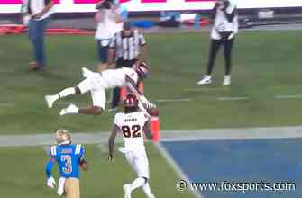 Rachaad White’s 49-yard rushing touchdown extends Arizona State’s lead over UCLA, 32-23