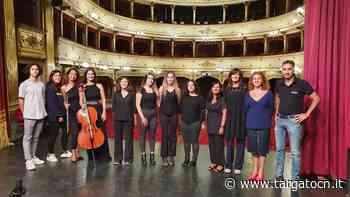 Studentesse del liceo musicale di Cuneo cantano l'Inno di'Italia per l'insediamento della presidenza nazionale del Soroptmist (VIDEO) - TargatoCn.it