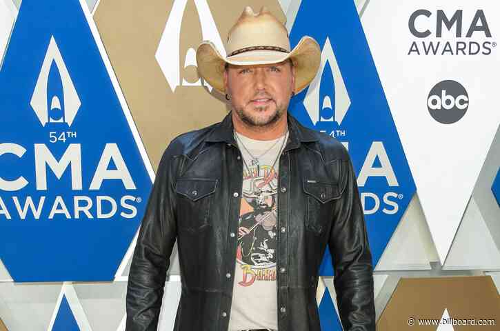 Jason Aldean Reacts to COVID-19 Vaccine Mandate in California Schools: ‘People Should Be Outraged’