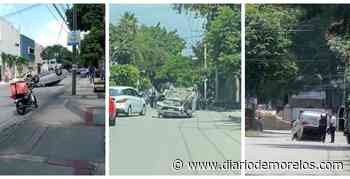 Así volcó un auto esta tarde en avenida Palmira, de Cuernavaca - Diario de Morelos