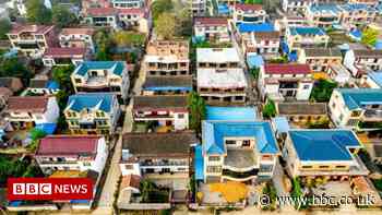 Evergrande: Debt-laden China developer's shares suspended