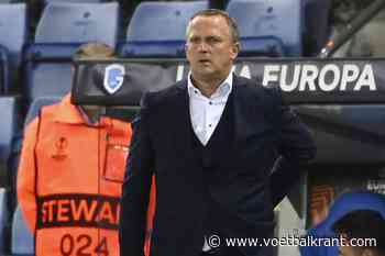 Van den Brom hard voor zijn spelers: &quot;Al dikwijls trots geweest, maar hier schaam ik me voor&quot;