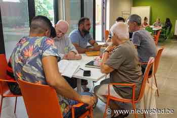 Praatpunt zoekt extra vrijwilligers