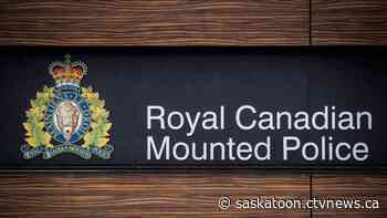 Driver reportedly pulled over near Marshall, Sask. by someone in black SUV impersonating officer