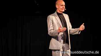 Max Uthoff tritt auf - Süddeutsche Zeitung