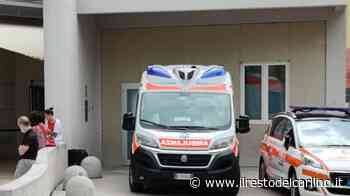 Fermo, cade dalla barella in ospedale e muore - il Resto del Carlino