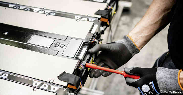 Daimler Truck:  Batterie für ersten elektrischen Serien-Lkw kommt aus Mannheim