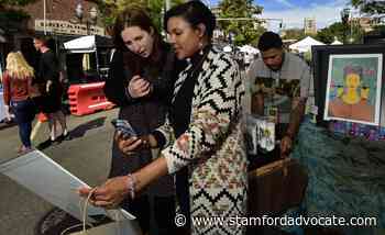 In Photos: Arts & Crafts on Bedford draws visitors to Stamford - The Advocate