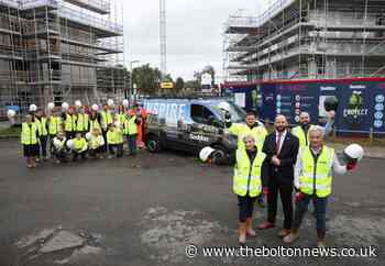 Bolton construction apprentices given first taste of job - The Bolton News