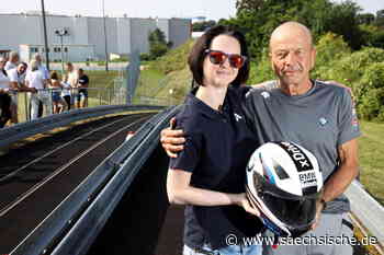 Riesa: Bobfahrer-Helm in Riesa unterm Hammer - Sächsische.de