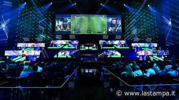 Rovesciate e dribbling seduti sul divano: ora il Chieri si lancia nel calcio virtuale - La Stampa