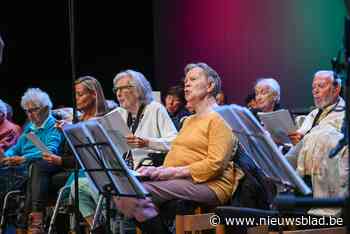 Contactkoor van Woonzorgcentrum kan weer optreden: “Muziek triggert de hersenen”