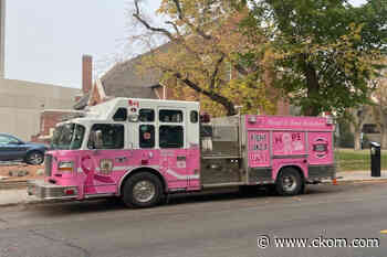 Pink fire truck returns in Saskatoon to support breast cancer research - CKOM News Talk Sports