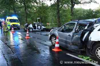 Drie gewonden bij kop-staartaanrijding op Heihuizen