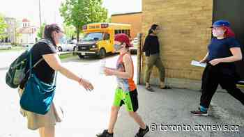 Youth under 18 can show copies of ID when proving vaccine status in Ontario