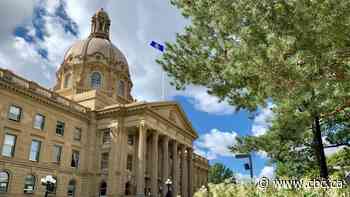 Alberta politicians will follow mandatory vaccination policy set out for public servants