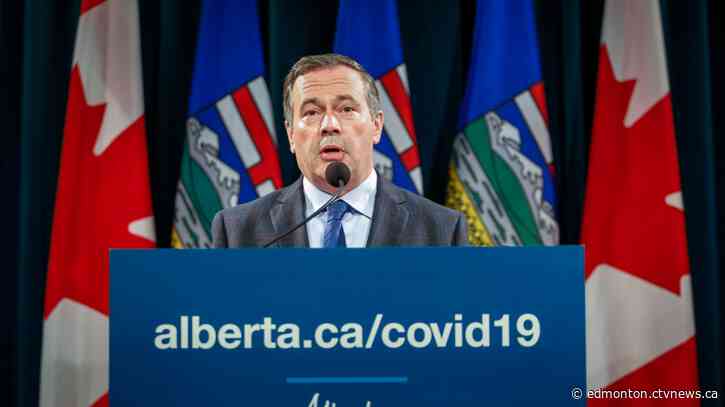 COVID-19 cases in Alberta schools will be reported again: province
