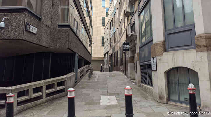 London’s Alleys: St George’s Lane, EC3