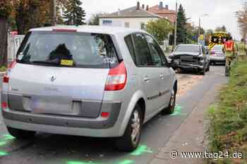Auffahrunfall in Dresden-Leuben mit drei Autos: Zwei Menschen verletzt - TAG24