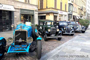 Ruote a Raggi Parma: grande successo e curiosità per la sfilata delle auto d'epoca - - ParmaDaily.it