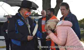'We can all learn': Smiths Falls honours and remembers during Every Child Matters walk - Ottawa Valley News