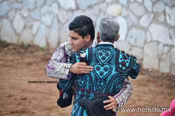 Oreja respectiva para Jorge Esparza yJorge Calvillo - El Heraldo