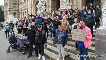Demo vor dem Landgericht Ulm: Einhellige Meinung: Bewährungsstrafe für Kindesmissbrauch ist nicht abschreckend - SWP