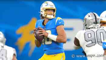 Tannenbaum's Week 4 QB rankings: Herbert's big rise, Jones' promising start, more