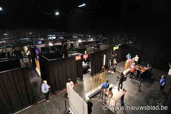 Vaccinatiecentrum ZORA blijft toch lager open bij AED Studios