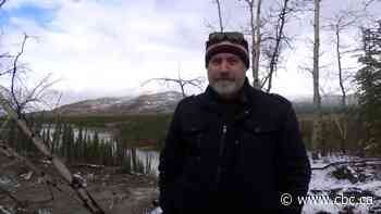 Researchers set up permafrost thaw alert system on major highway connecting Yukon and Alaska