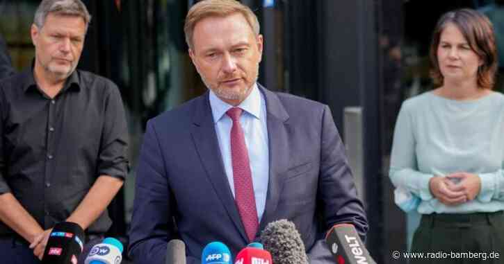 Lindner rügt CSU: Baerbock hält Verkehr für Problemfeld