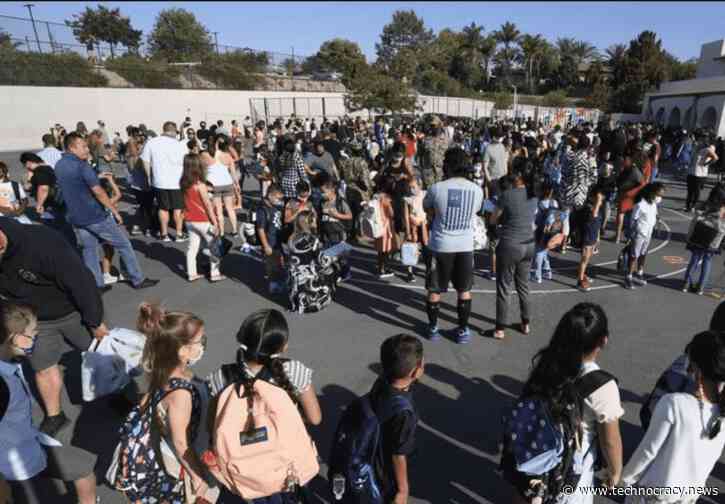 Boom! 427,000 Parents Sound Off To NSBA/DoJ On ‘Domestic Terrorists’ Label