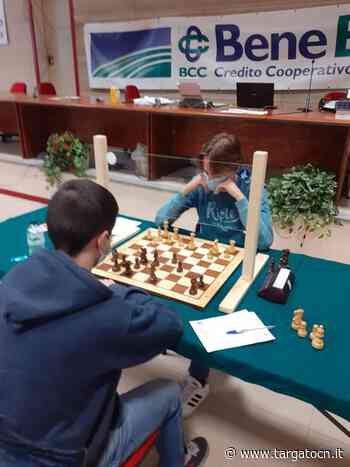Fossano, 36 partecipanti al 1° Torneo di scacchi Weekend Torri d'Acaja - TargatoCn.it