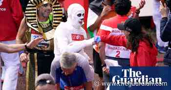 London Marathon 2021 – in pictures - The Guardian