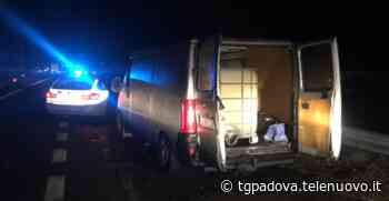 Ruba il gasolio da un camion fermo lungo la A4: arrestato un cittadino romeno - TgPadova