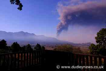 Spanish volcano eruption shuts La Palma airport again - Dudley News