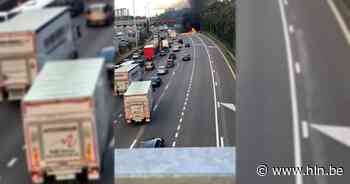 Monsterfile op Antwerpse Ring door ongeval en brandend voertuig - Het Laatste Nieuws