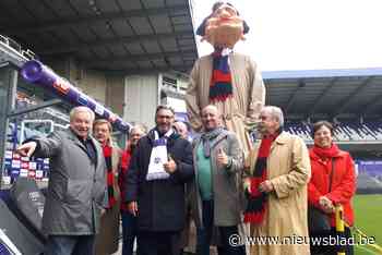 Voetbalclub Anderlecht en Brusselse verenigingen vieren honderdste verjaardag Raymond Goethals: “Hij is een deel van het Brussels dialect”