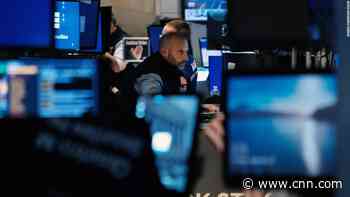 Dow rallies 500 points as market volatility continues