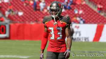 Bucs starting CB Davis hits IR with quad injury