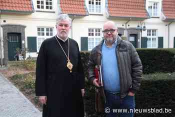 Auteur Marc Van Hulle bundelt interviews met vijftig Meetjeslanders in boek: “Onwaarschijnlijk hoeveel interessante mensen onze streek al heeft voortgebracht”
